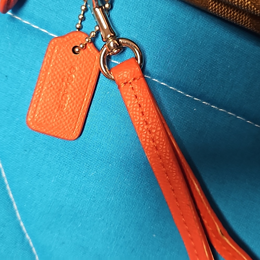 Coach wristlet. Euc - Picture 2 of 6